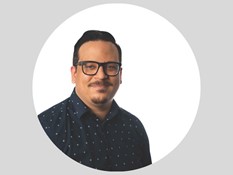 Contact Vicente Aponte